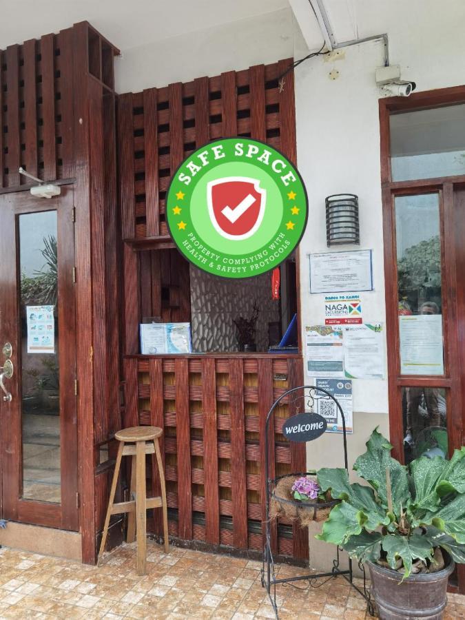 Reddoorz Near Colgante Bridge Naga City מראה חיצוני תמונה